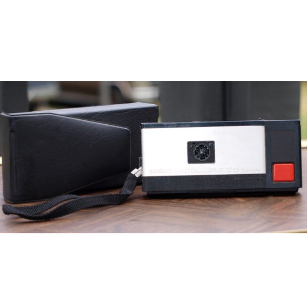 Vintage Preowned Kodack Pocket Instamatic 20 Camera With Case - 1970s